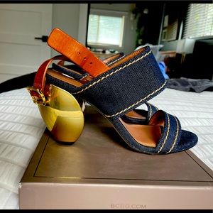 BCBG maxazria denim sandal with gold heel